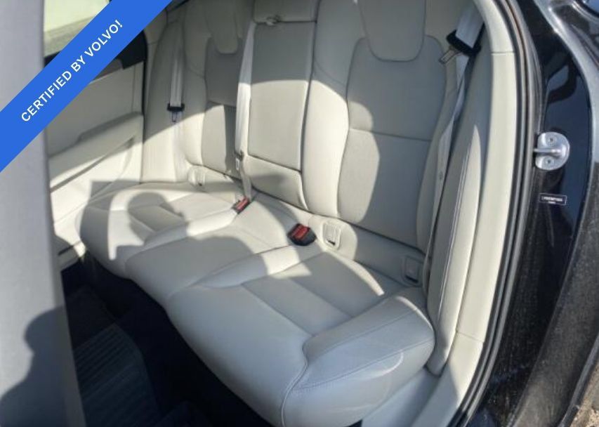 Used 2023 Volvo S90 B6 Plus w/ Protection Package Premier AWD/4WD image 7