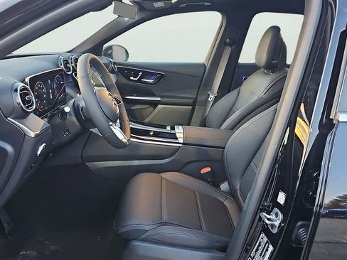 Used 2026 Mercedes-Benz GLC 300 4MATIC image 18
