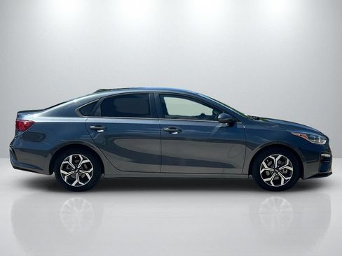 Used 2021 Kia Forte LXS FWD image 4
