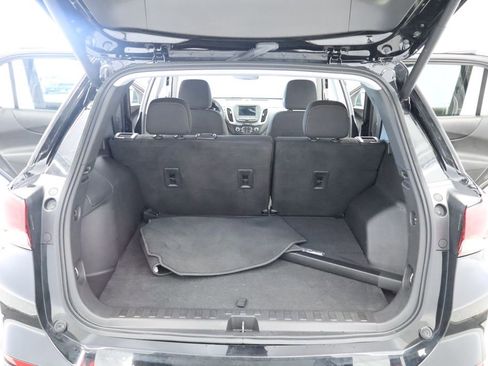 Used 2023 Chevrolet Equinox LT w/ Driver Convenience Package AWD/4WD image 21