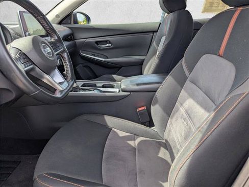 Used 2023 Nissan Sentra SR w/ Electronics Package FWD image 22