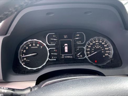 Used 2020 Toyota Tundra SR5 w/ SR5 Leather Package RWD image 26
