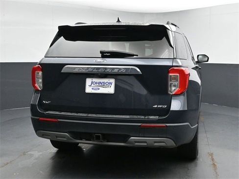 Used 2022 Ford Explorer XLT w/ Equipment Group 202A image 14