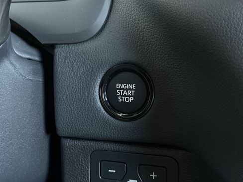 New 2026 Toyota Tundra Limited AWD/4WD image 23