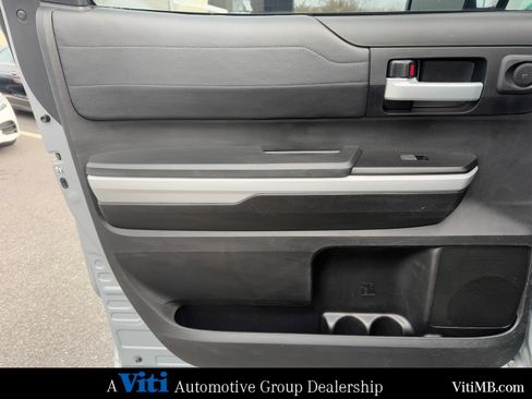 Used 2020 Toyota Tundra Limited image 19