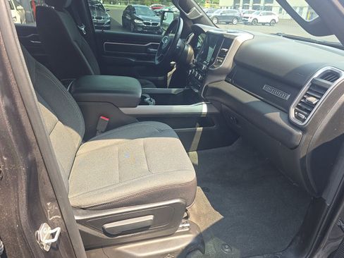 Used 2022 RAM 1500 Big Horn AWD/4WD image 7