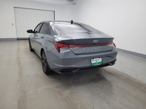 Used 2022 Hyundai Elantra SEL image 6