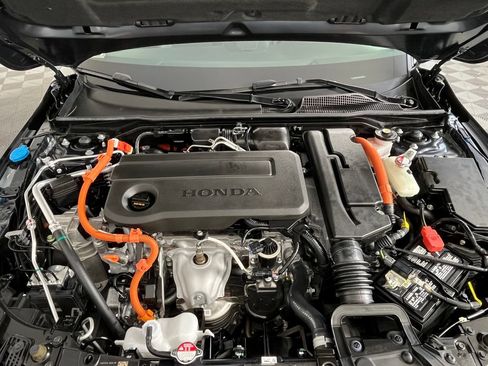 Used 2025 Honda Civic Sport image 17