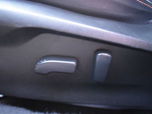 Used 2019 Subaru Crosstrek 2.0i Limited w/ Popular Package #3 image 38