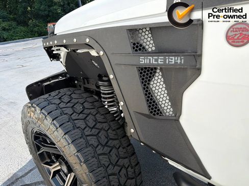 Certified 2021 Jeep Gladiator Rubicon AWD/4WD image 25