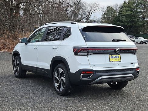 New 2026 Volkswagen Taos SE AWD/4WD image 5
