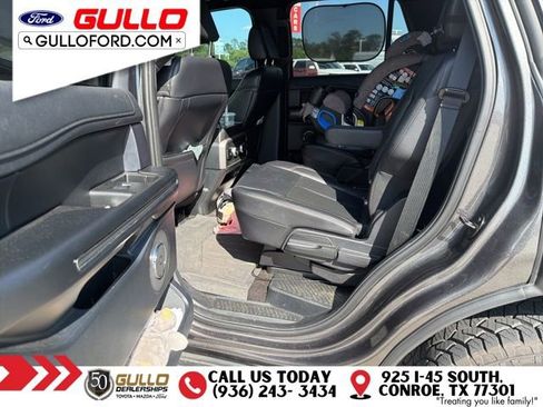 Used 2021 Ford Expedition XLT RWD image 5