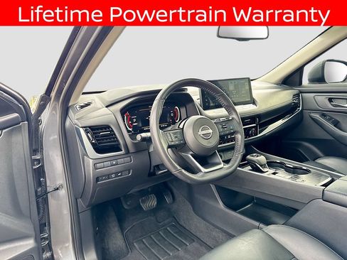 Used 2024 Nissan Rogue SL w/ SL Premium Package FWD image 8
