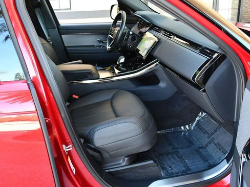 Used 2024 Land Rover Range Rover Sport Dynamic SE image 46