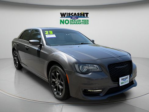 Used 2023 Chrysler 300 Touring L w/ Popular Equipment Group AWD/4WD image 24