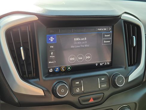 Used 2019 GMC Terrain SLT w/ Preferred Package image 27