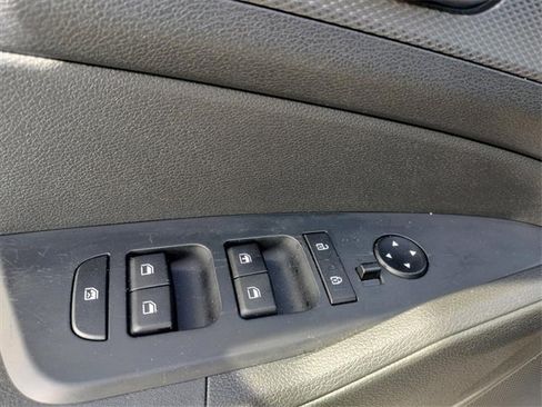 Used 2023 Kia Sportage LX image 28