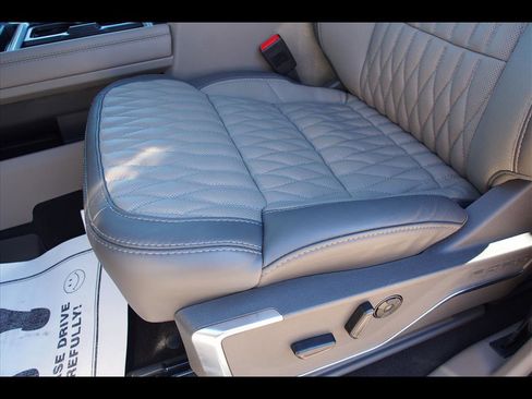 Used 2026 Ford F450 Platinum w/ Platinum Plus Package image 18