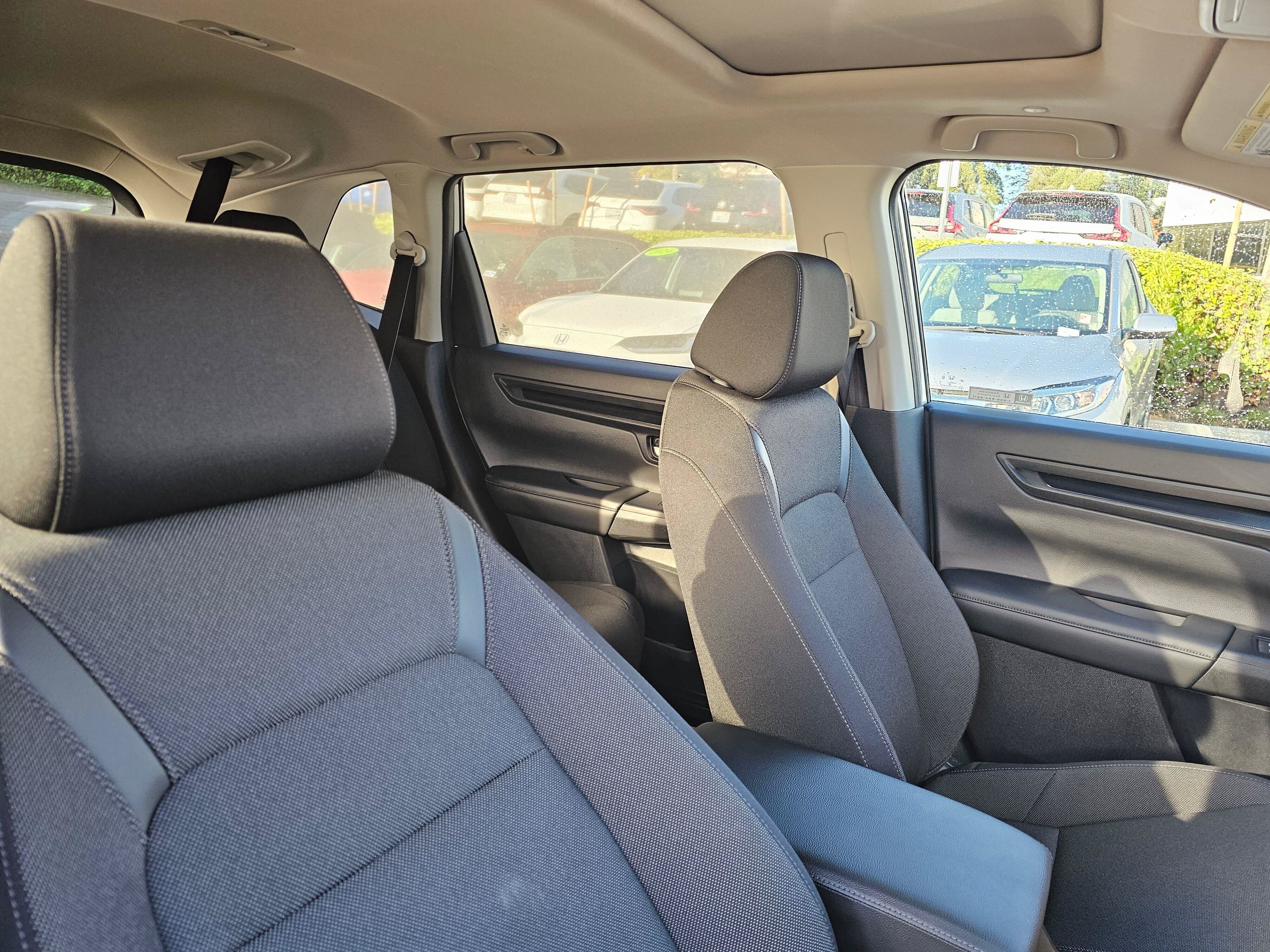 Used 2024 Honda CR-V EX image 11