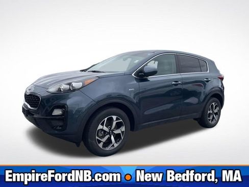Used 2022 Kia Sportage LX image 1