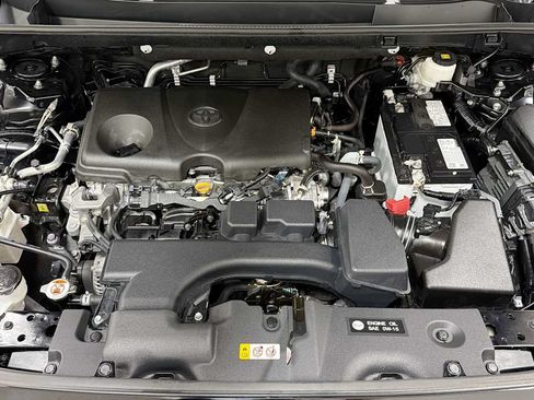 Certified 2024 Toyota RAV4 LE AWD/4WD image 30