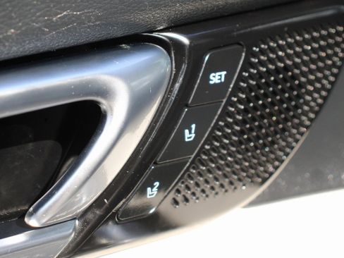 Used 2023 Kia Telluride SX image 16