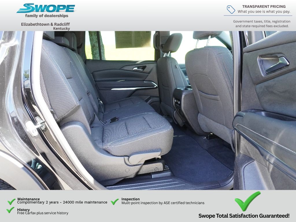 Used 2025 Chevrolet Traverse LT FWD image 10