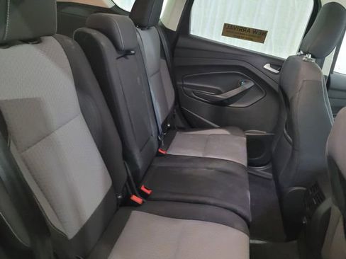 Used 2019 Ford Escape SE image 53