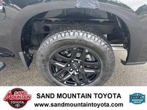 Used 2024 Chevrolet Silverado 1500 RST w/ Z71 Off-Road Package AWD/4WD image 12