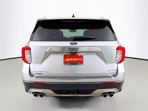 Used 2024 Ford Explorer Platinum w/ Technology Package image 7