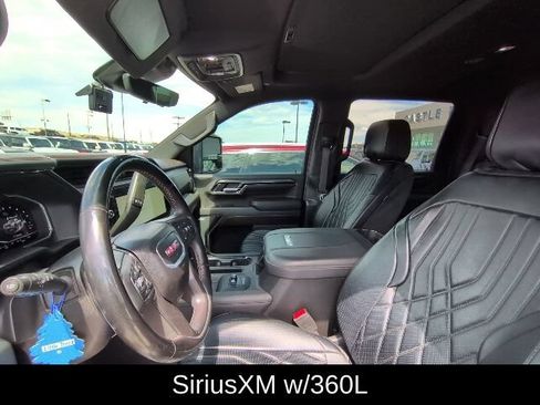 Used 2024 GMC Sierra 2500 AT4 w/ Technology Package AWD/4WD image 12
