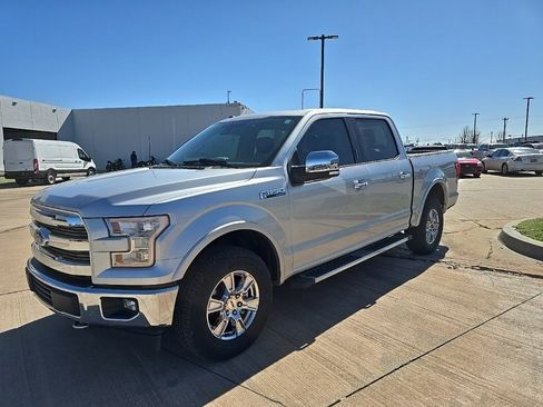 Used 2017 Ford F150 Lariat w/ Equipment Group 502A Luxury image 2