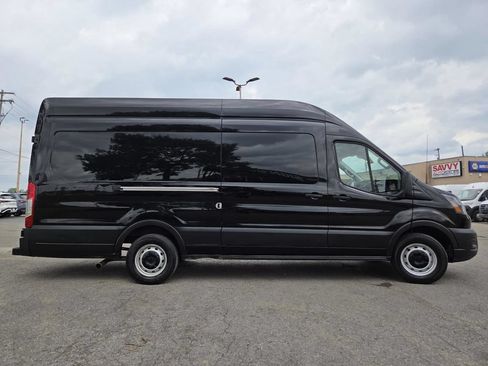 Used 2023 Ford Transit 250 148 High Roof Extended w/ Load Area Protection Package RWD image 10