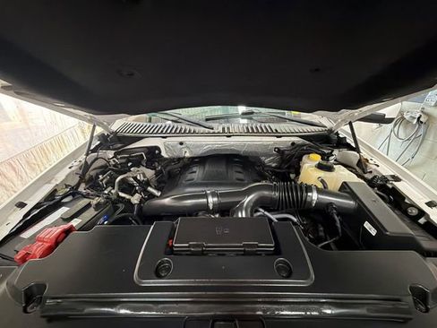 Used 2017 Ford Expedition EL Limited w/ Equipment Group 301A image 28