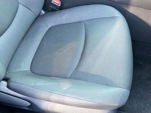 Used 2024 Toyota RAV4 LE image 31