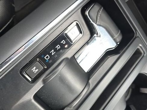 Certified 2021 Ford F150 Lariat w/ Equipment Group 502A High image 23