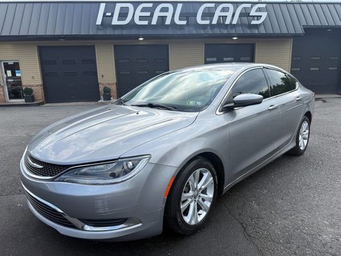 Used 2015 Chrysler 200 Limited w/ Convenience Group FWD image 33