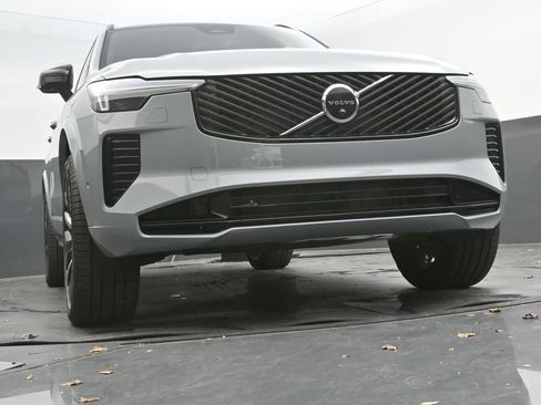 New 2026 Volvo XC90 B6 Ultra w/ Protection Package Premier image 24