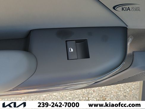 New 2026 Kia K4 EX FWD image 15
