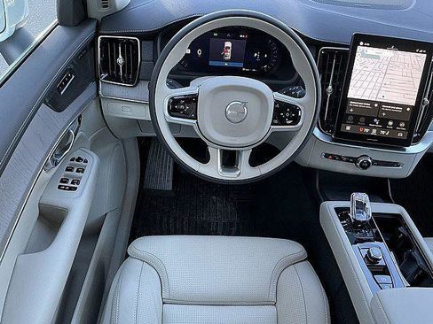 New 2026 Volvo XC90 B6 Ultra w/ Protection Package AWD/4WD image 5