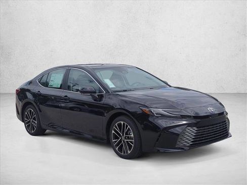 New 2026 Toyota Camry XLE image 3