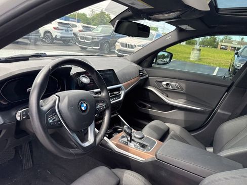 Used 2021 BMW 330i xDrive Sedan AWD/4WD image 10