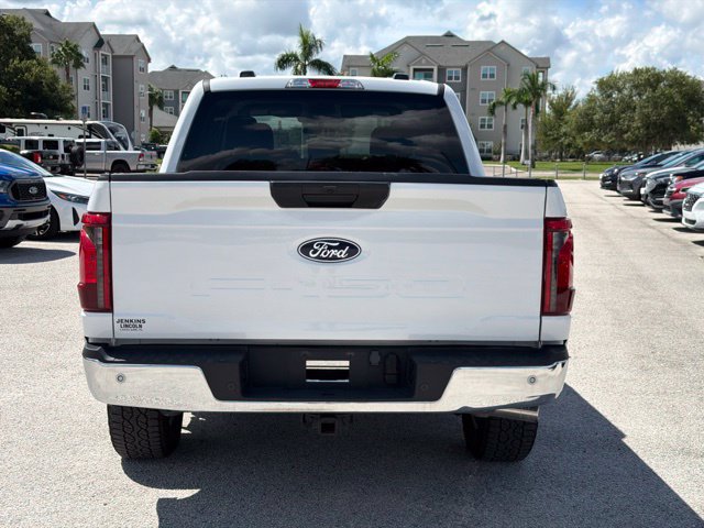 Used 2025 Ford F150 XLT w/ Equipment Group 301A Standard AWD/4WD image 4