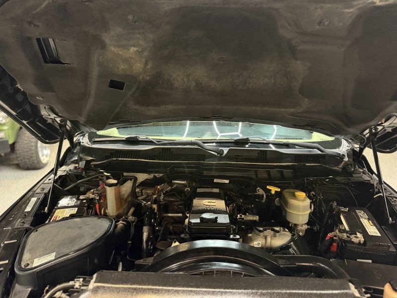 Used 2018 RAM 3500 Laramie Longhorn AWD/4WD image 13