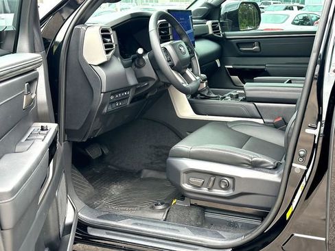 New 2025 Toyota Tundra Limited AWD/4WD image 10