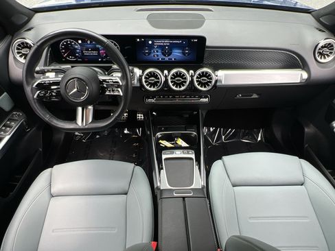 Used 2026 Mercedes-Benz GLB 250 4MATIC image 28