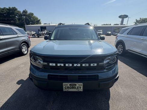 Used 2023 Ford Bronco Sport Outer Banks w/ Tech Package AWD/4WD image 2