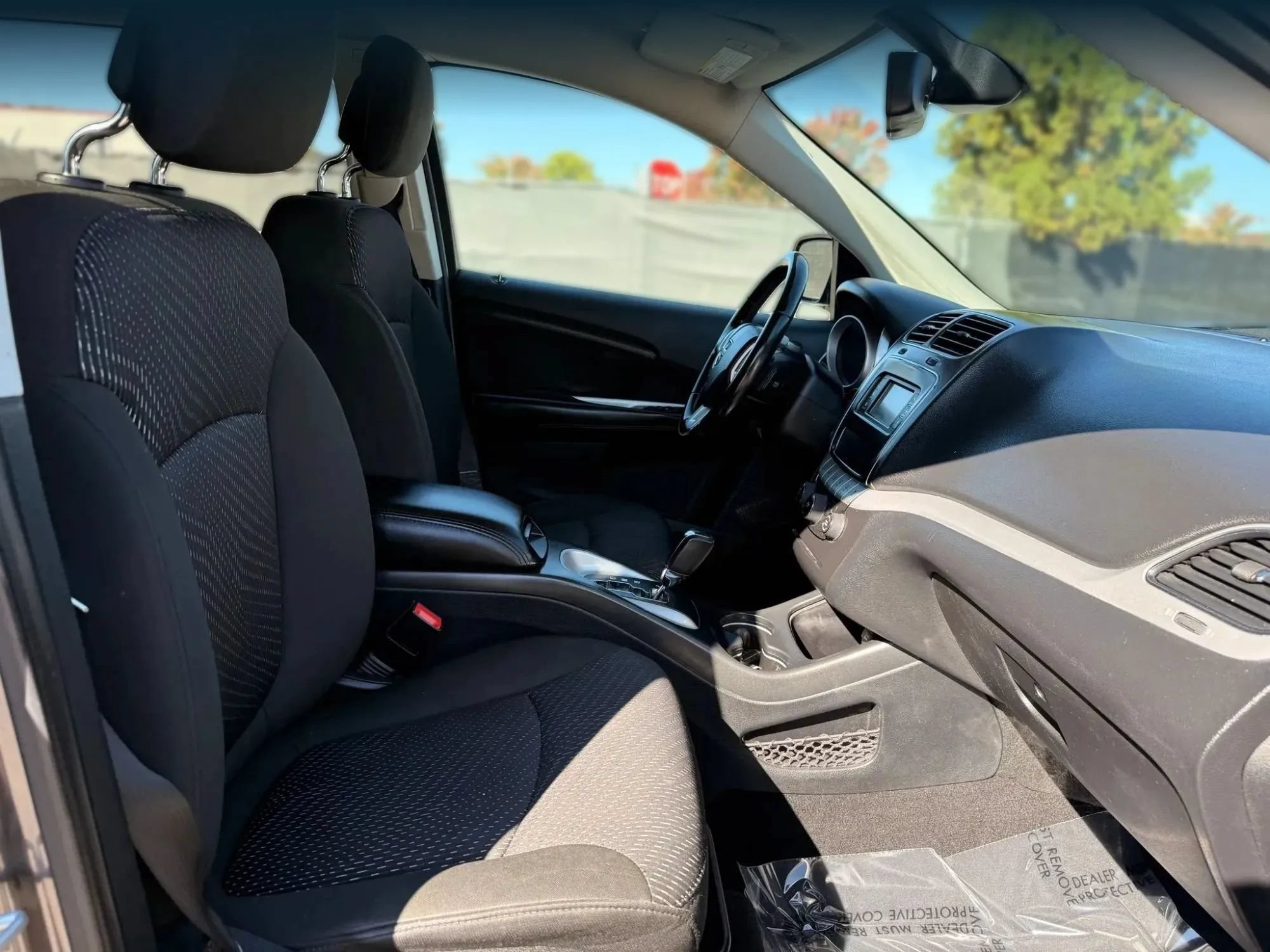 Used 2020 Dodge Journey SE w/ SE Popular Equipment Group FWD image 18