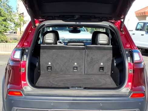 Used 2020 Jeep Cherokee Trailhawk w/ Comfort/Convenience Group image 11