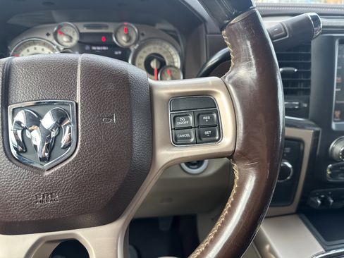 Used 2016 RAM 3500 Laramie Longhorn image 19